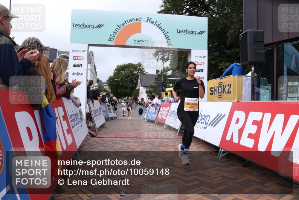 30.08.2026 - Blankeneser Heldenlauf Lena Gebhardt http://msf.ph/oto/10059148 30.08.2026 12:25:12 Ziel 2596, 2800 meine-sportfotos.de