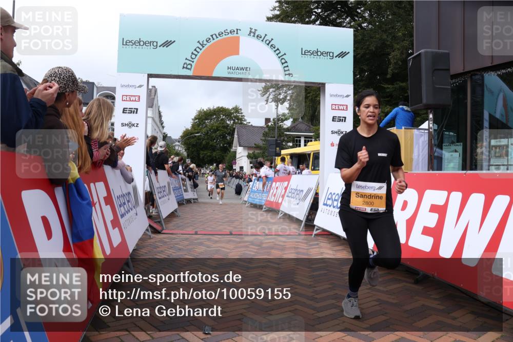 30.08.2026 - Blankeneser Heldenlauf Lena Gebhardt http://msf.ph/oto/10059155 30.08.2026 12:25:12 Ziel 2596, 2800 meine-sportfotos.de