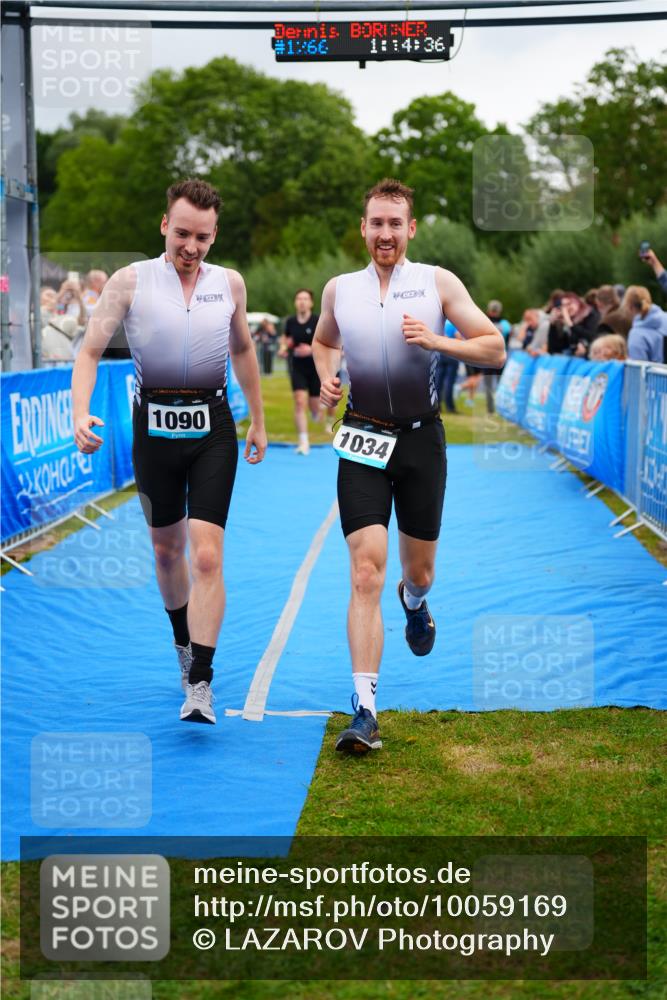 30.08.2026 - Elbe Triathlon Hamburg LAZAROV Photography http://msf.ph/oto/10059169 30.08.2026 11:34:50 Ziel 1034, 1090, 1129, 1157 meine-sportfotos.de