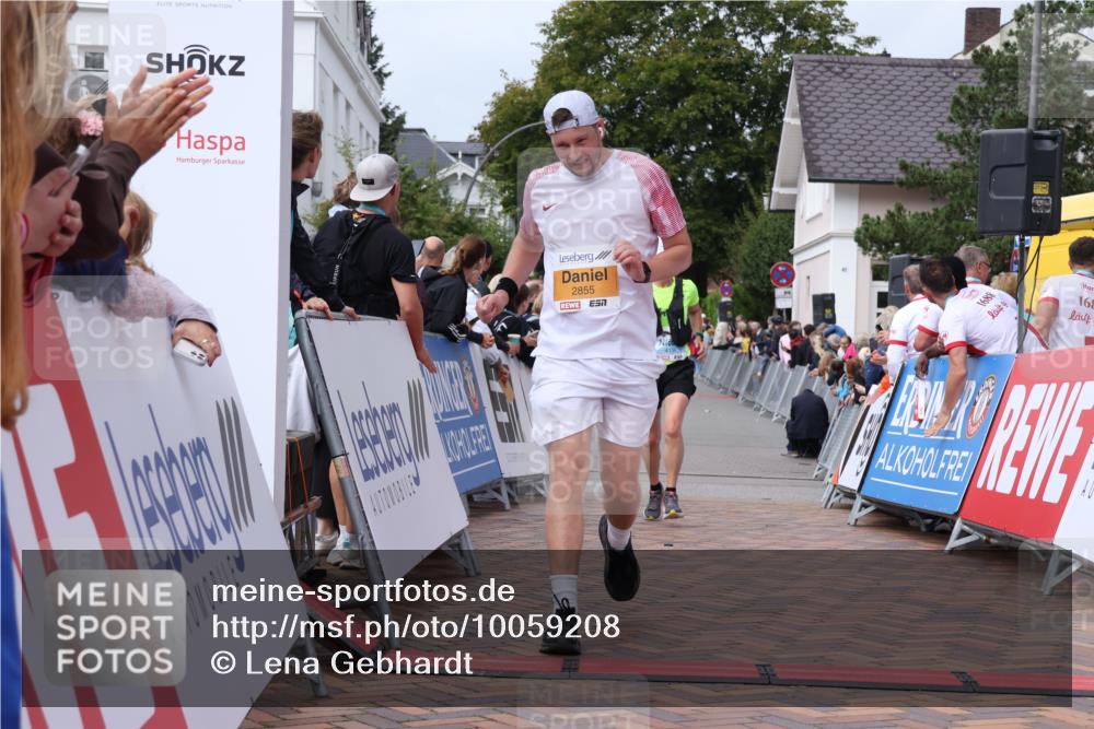 30.08.2026 - Blankeneser Heldenlauf Lena Gebhardt http://msf.ph/oto/10059208 30.08.2026 12:25:19 Ziel 2596, 2800, 2855, 4154 meine-sportfotos.de