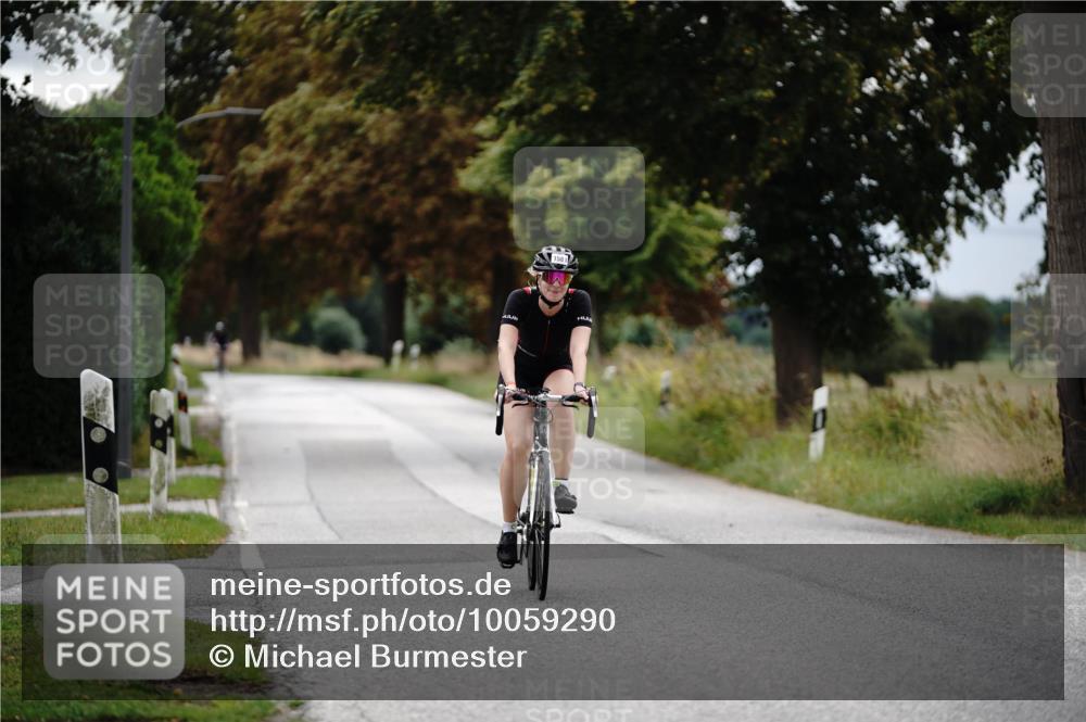 30.08.2026 - Elbe Triathlon Hamburg Michael Burmester http://msf.ph/oto/10059290 30.08.2026 11:29:46 Radfahren 1476, 1581 meine-sportfotos.de