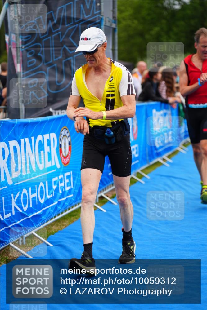 30.08.2026 - Elbe Triathlon Hamburg LAZAROV Photography http://msf.ph/oto/10059312 30.08.2026 11:35:24 Ziel 780, 831, 1318 meine-sportfotos.de