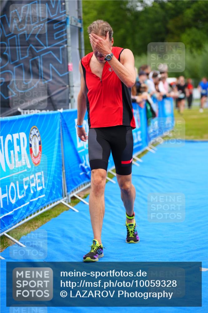 30.08.2026 - Elbe Triathlon Hamburg LAZAROV Photography http://msf.ph/oto/10059328 30.08.2026 11:35:26 Ziel 780, 831, 1177, 1237, 1318 meine-sportfotos.de