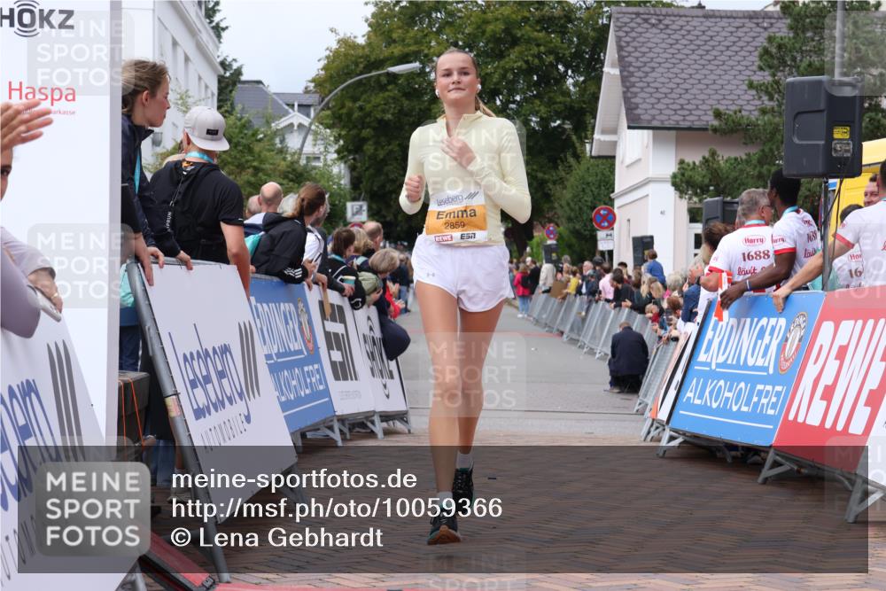 30.08.2026 - Blankeneser Heldenlauf Lena Gebhardt http://msf.ph/oto/10059366 30.08.2026 12:25:49 Ziel 2859, 4361 meine-sportfotos.de