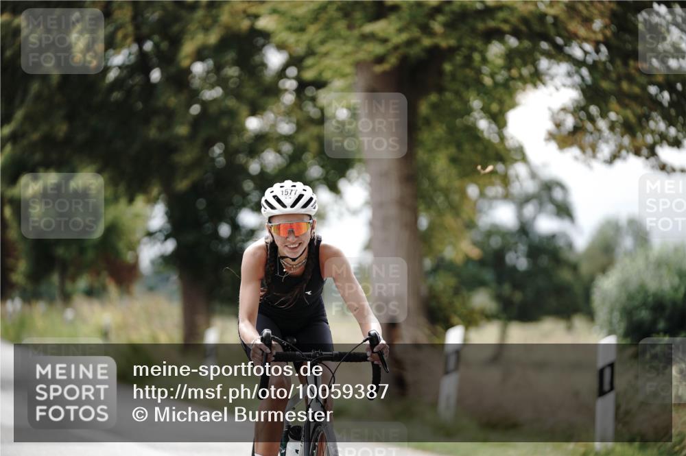 30.08.2026 - Elbe Triathlon Hamburg Michael Burmester http://msf.ph/oto/10059387 30.08.2026 11:30:47 Radfahren 1492, 1577 meine-sportfotos.de