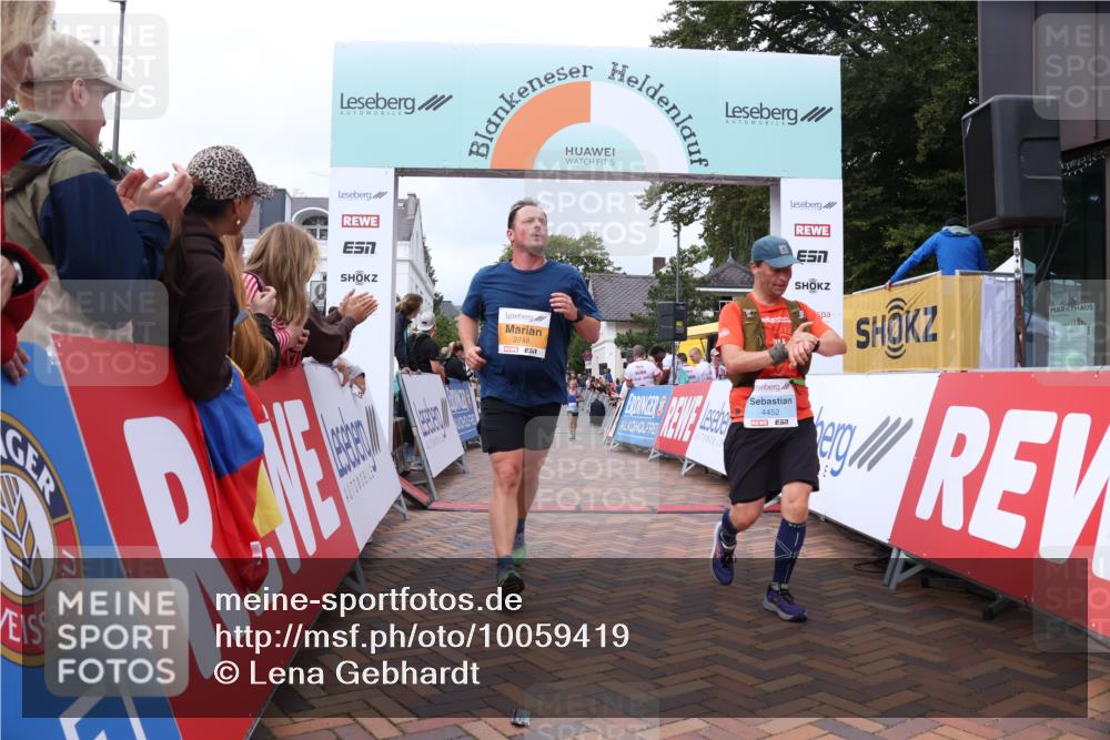 30.08.2026 - Blankeneser Heldenlauf Lena Gebhardt http://msf.ph/oto/10059419 30.08.2026 12:26:04 Ziel 2248, 2764, 4452 meine-sportfotos.de
