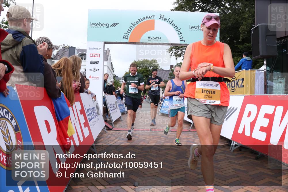 30.08.2026 - Blankeneser Heldenlauf Lena Gebhardt http://msf.ph/oto/10059451 30.08.2026 12:26:10 Ziel 2248, 2764, 4204, 4263, 4346, 4452 meine-sportfotos.de