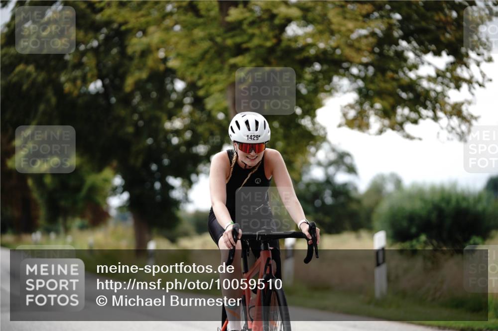 30.08.2026 - Elbe Triathlon Hamburg Michael Burmester http://msf.ph/oto/10059510 30.08.2026 11:31:43 Radfahren 1351, 1429 meine-sportfotos.de