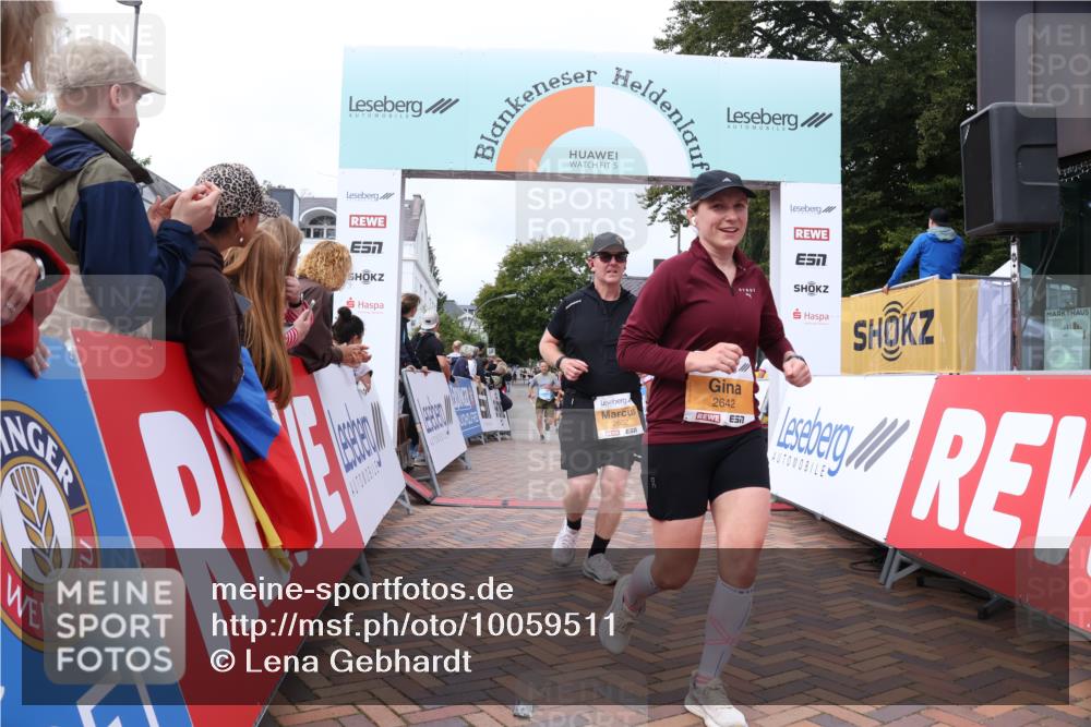 30.08.2026 - Blankeneser Heldenlauf Lena Gebhardt http://msf.ph/oto/10059511 30.08.2026 12:26:18 Ziel 2602, 2642, 4346, 4464, 4479 meine-sportfotos.de