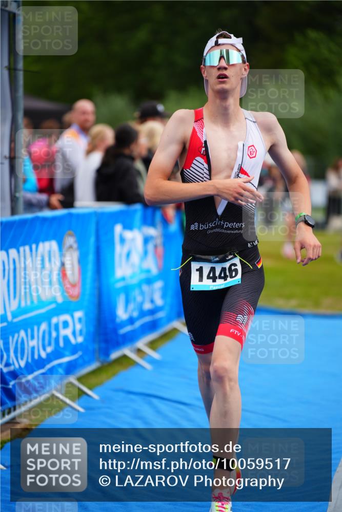 30.08.2026 - Elbe Triathlon Hamburg LAZAROV Photography http://msf.ph/oto/10059517 30.08.2026 11:36:26 Ziel 977, 1446 meine-sportfotos.de
