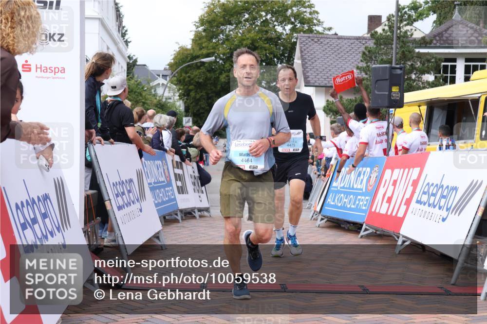 30.08.2026 - Blankeneser Heldenlauf Lena Gebhardt http://msf.ph/oto/10059538 30.08.2026 12:26:21 Ziel 2600, 2602, 2642, 2690, 4464, 4479 meine-sportfotos.de