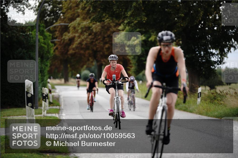 30.08.2026 - Elbe Triathlon Hamburg Michael Burmester http://msf.ph/oto/10059563 30.08.2026 11:32:16 Radfahren 1500, 1522, 1580, 1634, 1640 meine-sportfotos.de