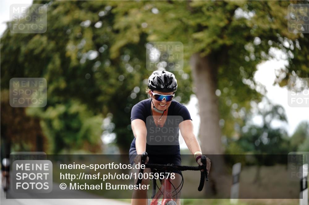 30.08.2026 - Elbe Triathlon Hamburg Michael Burmester http://msf.ph/oto/10059578 30.08.2026 11:32:21 Radfahren 1500, 1634, 1640, 1645 meine-sportfotos.de