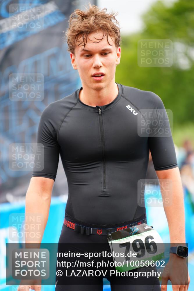 30.08.2026 - Elbe Triathlon Hamburg LAZAROV Photography http://msf.ph/oto/10059602 30.08.2026 11:36:48 Ziel 1246 meine-sportfotos.de