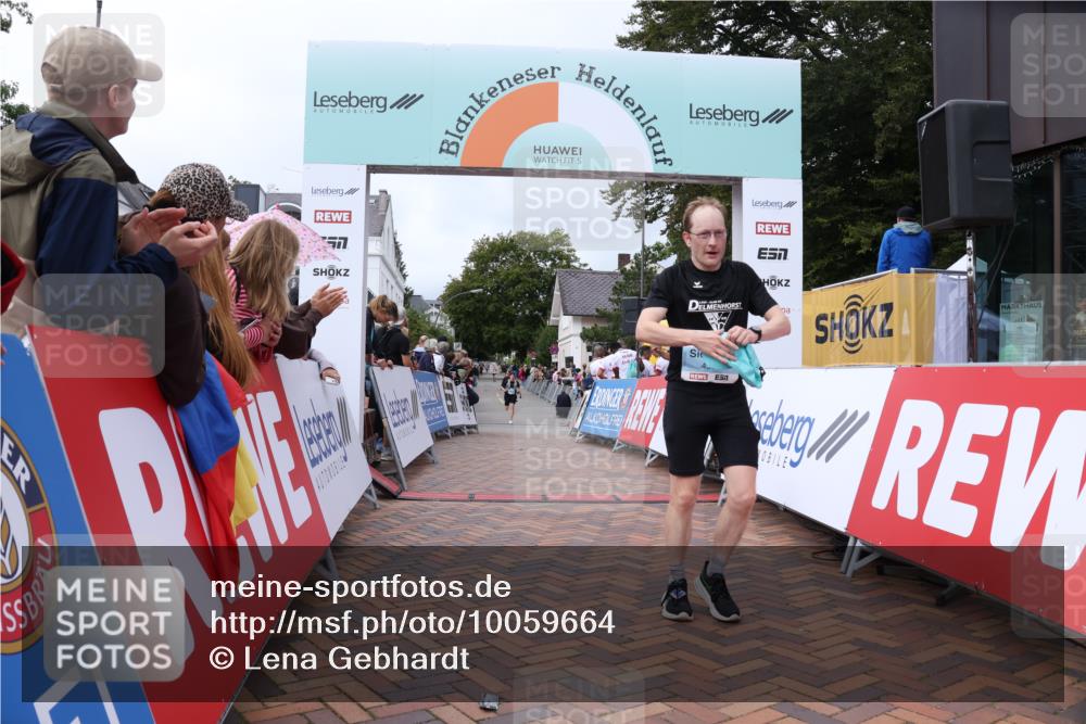 30.08.2026 - Blankeneser Heldenlauf Lena Gebhardt http://msf.ph/oto/10059664 30.08.2026 12:26:33 Ziel 4380, 4478 meine-sportfotos.de