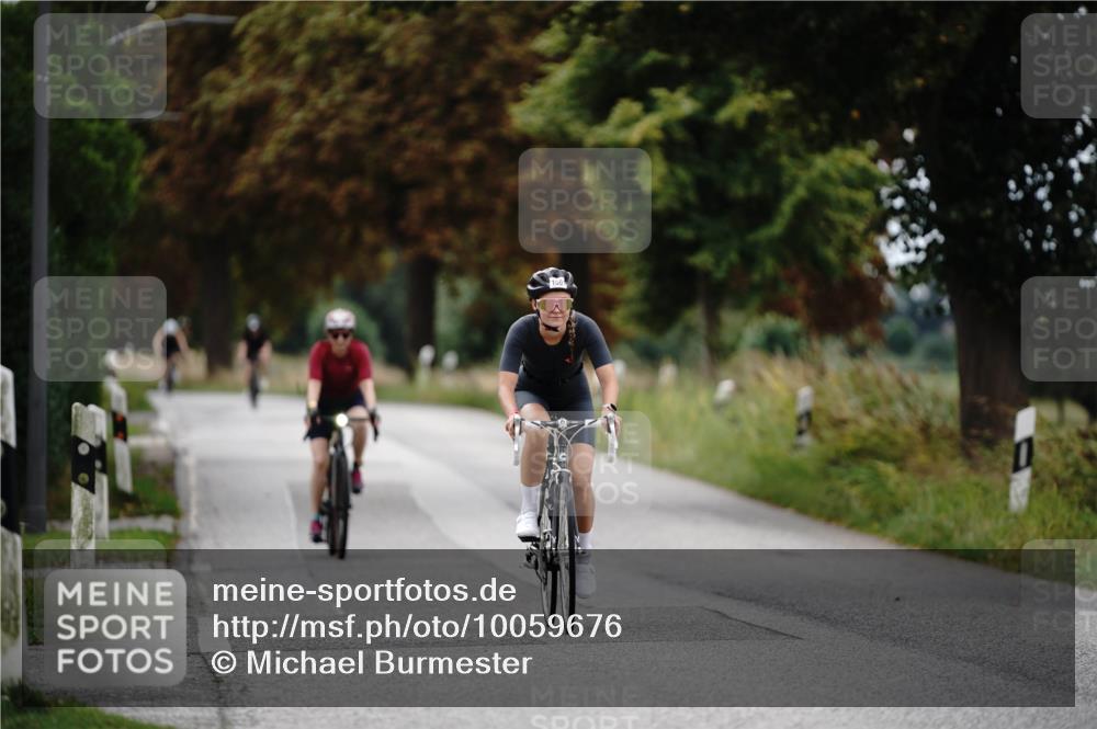 30.08.2026 - Elbe Triathlon Hamburg Michael Burmester http://msf.ph/oto/10059676 30.08.2026 11:33:51 Radfahren 1501, 1539, 1709 meine-sportfotos.de