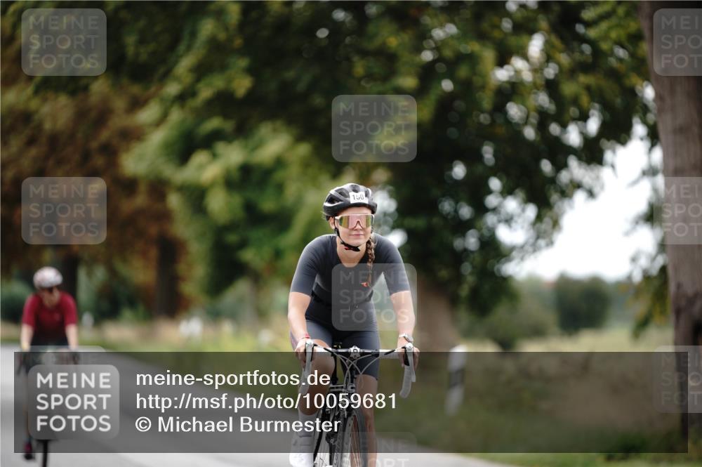 30.08.2026 - Elbe Triathlon Hamburg Michael Burmester http://msf.ph/oto/10059681 30.08.2026 11:33:52 Radfahren 1501, 1709 meine-sportfotos.de