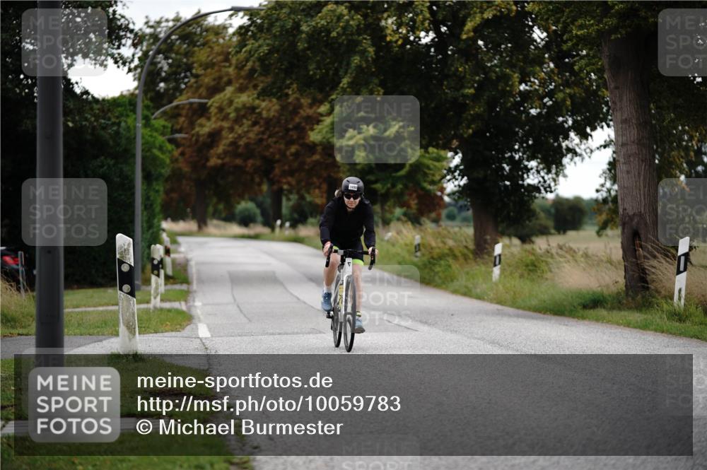 30.08.2026 - Elbe Triathlon Hamburg Michael Burmester http://msf.ph/oto/10059783 30.08.2026 11:35:03 Radfahren 1490 meine-sportfotos.de