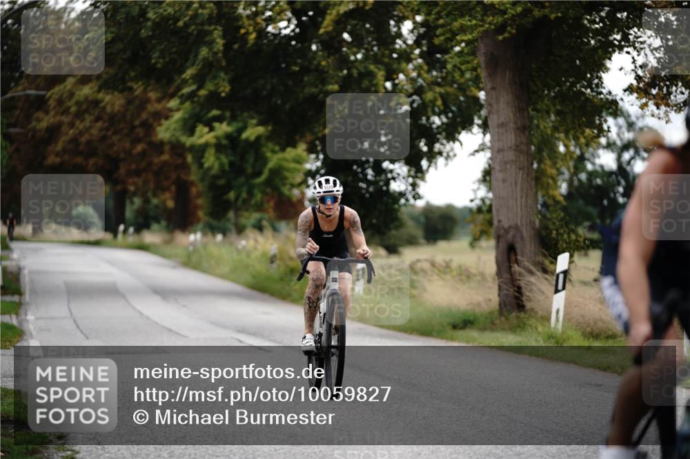 30.08.2026 - Elbe Triathlon Hamburg Michael Burmester http://msf.ph/oto/10059827 30.08.2026 11:36:13 Radfahren 1529, 1689 meine-sportfotos.de
