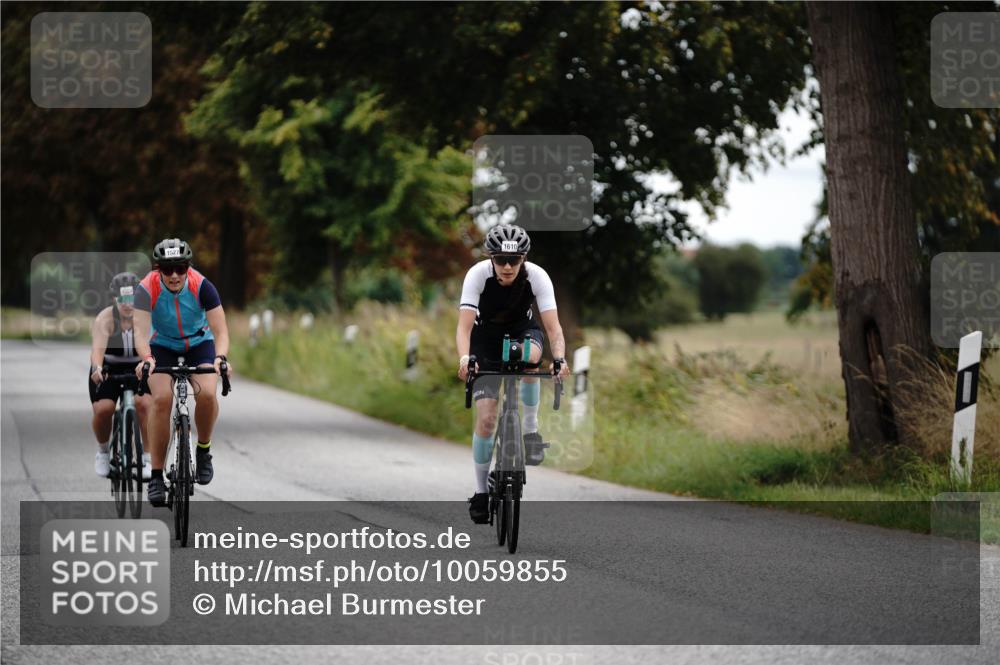 30.08.2026 - Elbe Triathlon Hamburg Michael Burmester http://msf.ph/oto/10059855 30.08.2026 11:36:41 Radfahren 1504, 1527, 1610, 1687 meine-sportfotos.de