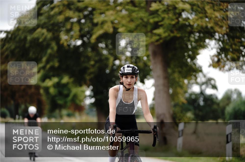 30.08.2026 - Elbe Triathlon Hamburg Michael Burmester http://msf.ph/oto/10059965 30.08.2026 11:38:07 Radfahren 1512, 1532, 1541, 1569, 1654 meine-sportfotos.de