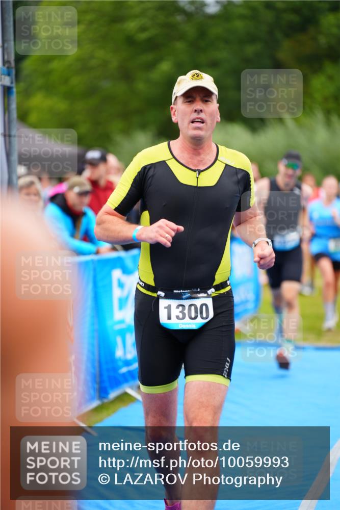 30.08.2026 - Elbe Triathlon Hamburg LAZAROV Photography http://msf.ph/oto/10059993 30.08.2026 11:38:36 Ziel 867, 1226, 1253, 1271, 1300, 1354, 1444 meine-sportfotos.de