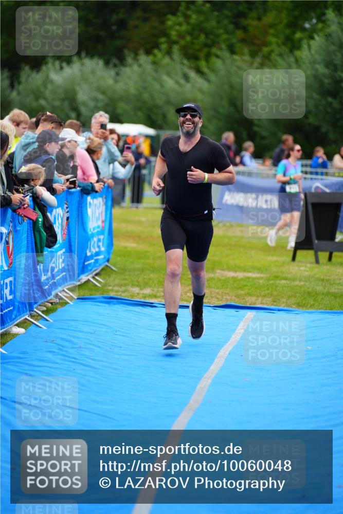 30.08.2026 - Elbe Triathlon Hamburg LAZAROV Photography http://msf.ph/oto/10060048 30.08.2026 11:38:48 Ziel 1162 meine-sportfotos.de