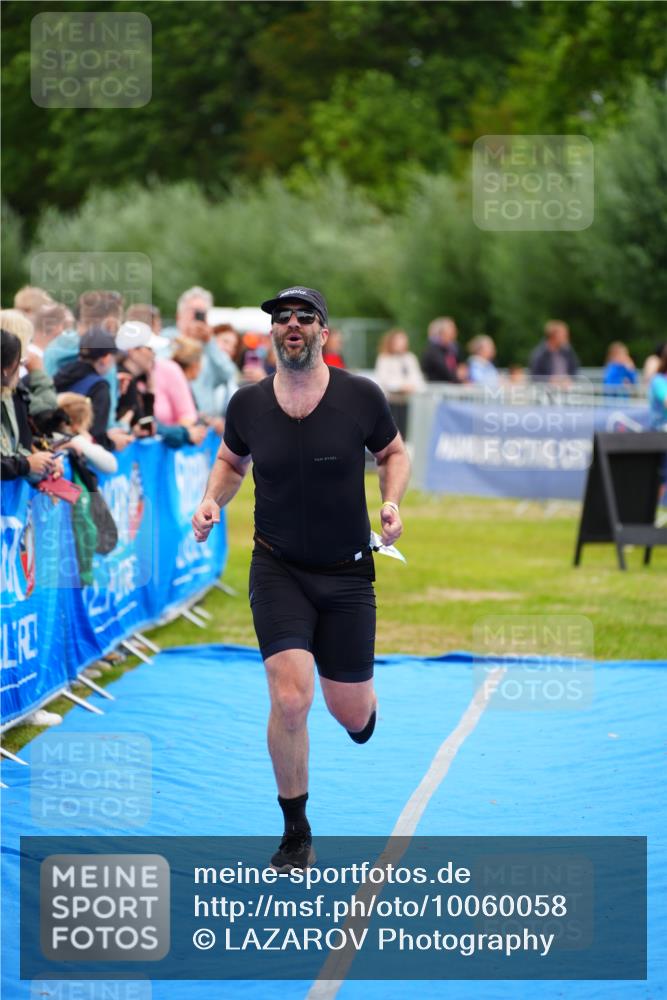 30.08.2026 - Elbe Triathlon Hamburg LAZAROV Photography http://msf.ph/oto/10060058 30.08.2026 11:38:49 Ziel 1162 meine-sportfotos.de
