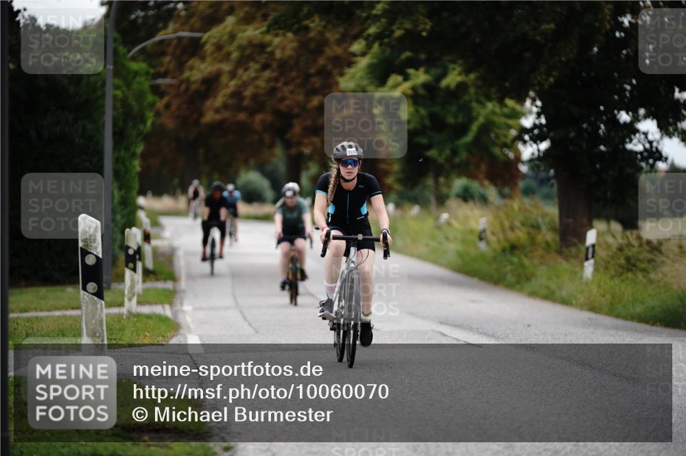 30.08.2026 - Elbe Triathlon Hamburg Michael Burmester http://msf.ph/oto/10060070 30.08.2026 11:39:01 Radfahren 1514, 1535, 1540, 1543, 1683, 1715 meine-sportfotos.de