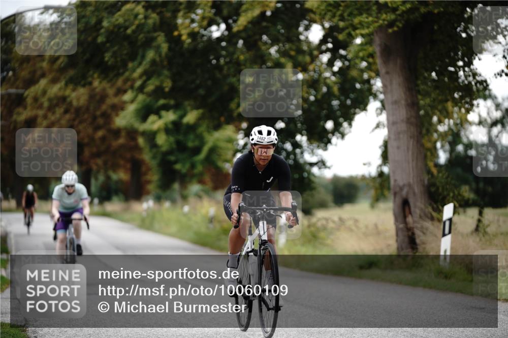 30.08.2026 - Elbe Triathlon Hamburg Michael Burmester http://msf.ph/oto/10060109 30.08.2026 11:39:24 Radfahren 1482, 1542, 1593, 1678 meine-sportfotos.de