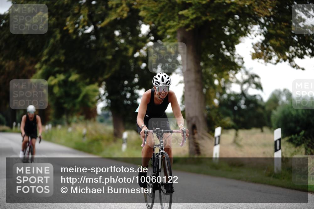30.08.2026 - Elbe Triathlon Hamburg Michael Burmester http://msf.ph/oto/10060122 30.08.2026 11:39:29 Radfahren 1542, 1593, 1678 meine-sportfotos.de