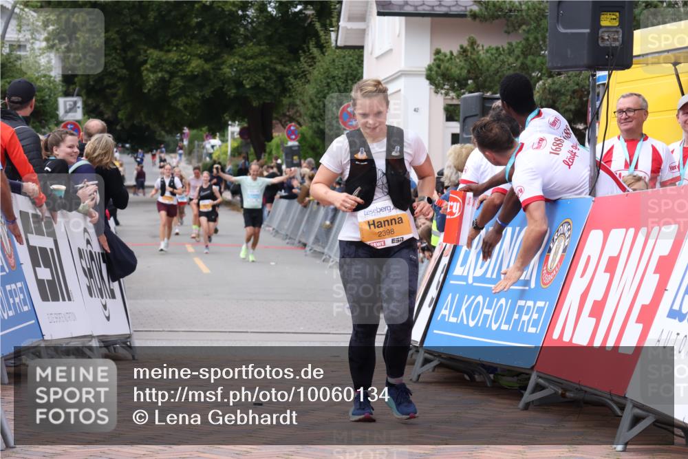 30.08.2026 - Blankeneser Heldenlauf Lena Gebhardt http://msf.ph/oto/10060134 30.08.2026 12:27:53 Ziel 2398, 4229 meine-sportfotos.de