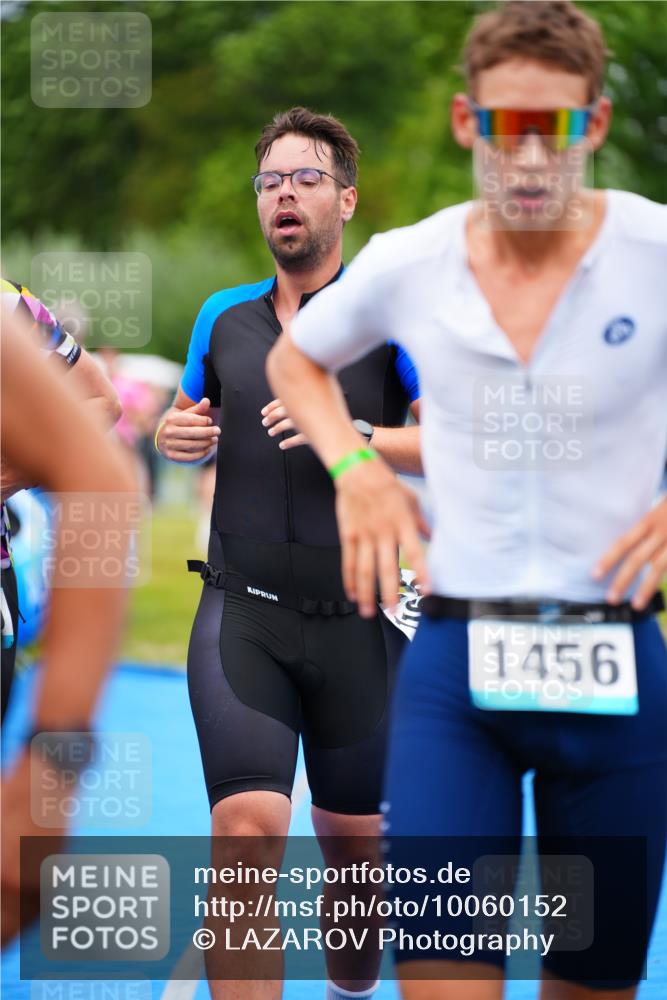 30.08.2026 - Elbe Triathlon Hamburg LAZAROV Photography http://msf.ph/oto/10060152 30.08.2026 11:39:13 Ziel 709, 877, 1064, 1123, 1125, 1169, 1214, 1256, 1319 meine-sportfotos.de