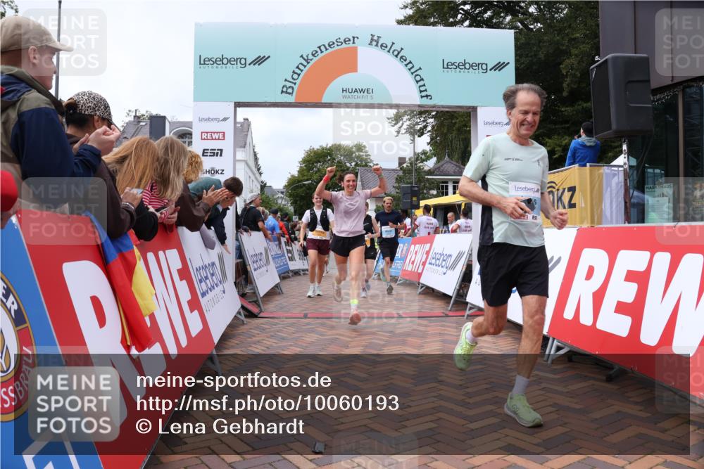 30.08.2026 - Blankeneser Heldenlauf Lena Gebhardt http://msf.ph/oto/10060193 30.08.2026 12:28:04 Ziel 2366, 2827, 4195, 4212, 4213, 4289 meine-sportfotos.de