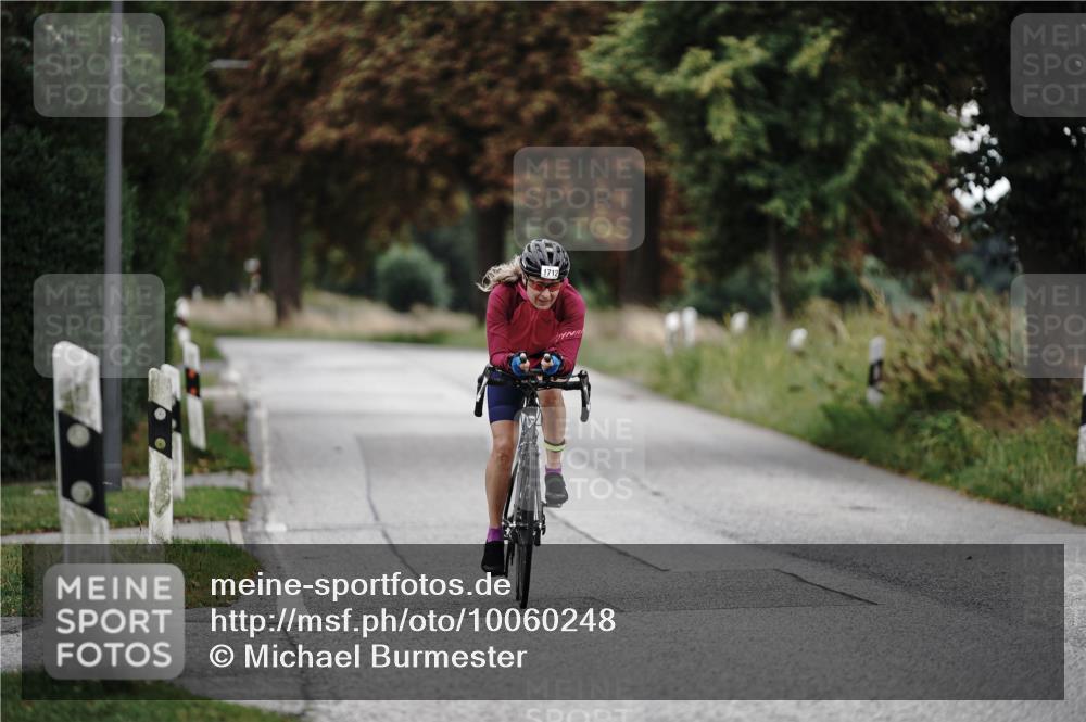 30.08.2026 - Elbe Triathlon Hamburg Michael Burmester http://msf.ph/oto/10060248 30.08.2026 11:41:42 Radfahren 1712 meine-sportfotos.de