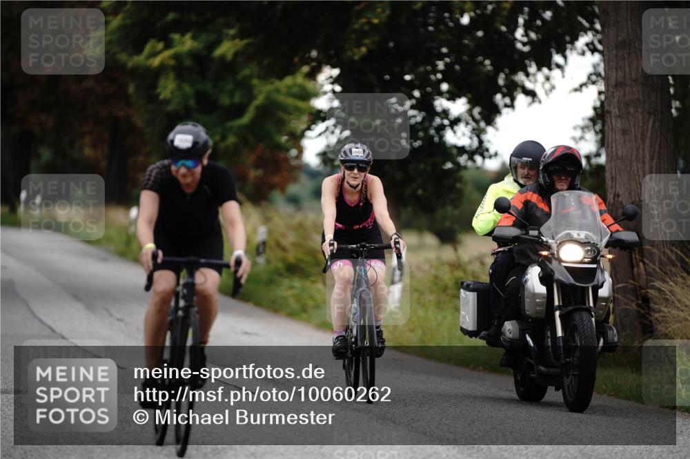 30.08.2026 - Elbe Triathlon Hamburg Michael Burmester http://msf.ph/oto/10060262 30.08.2026 11:41:59 Radfahren 1665, 1690 meine-sportfotos.de