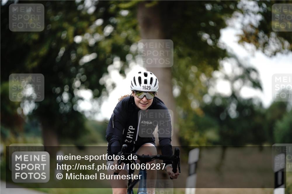 30.08.2026 - Elbe Triathlon Hamburg Michael Burmester http://msf.ph/oto/10060287 30.08.2026 11:42:41 Radfahren 1629, 1638 meine-sportfotos.de