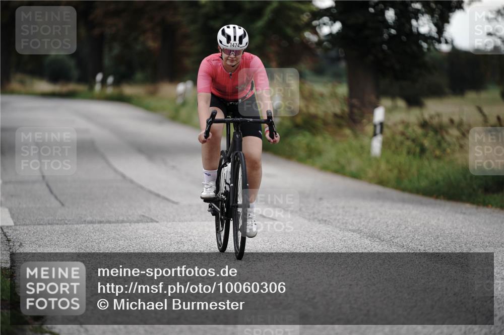 30.08.2026 - Elbe Triathlon Hamburg Michael Burmester http://msf.ph/oto/10060306 30.08.2026 11:42:49 Radfahren 1474, 1638 meine-sportfotos.de