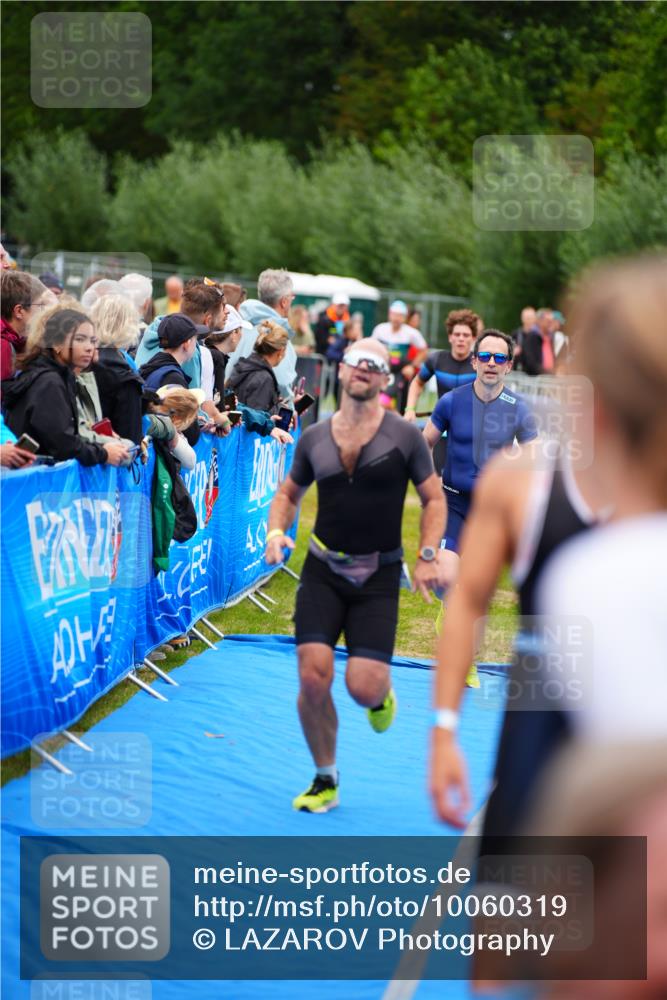 30.08.2026 - Elbe Triathlon Hamburg LAZAROV Photography http://msf.ph/oto/10060319 30.08.2026 11:39:51 Ziel 657, 697, 802, 871, 1247, 1277, 1371 meine-sportfotos.de