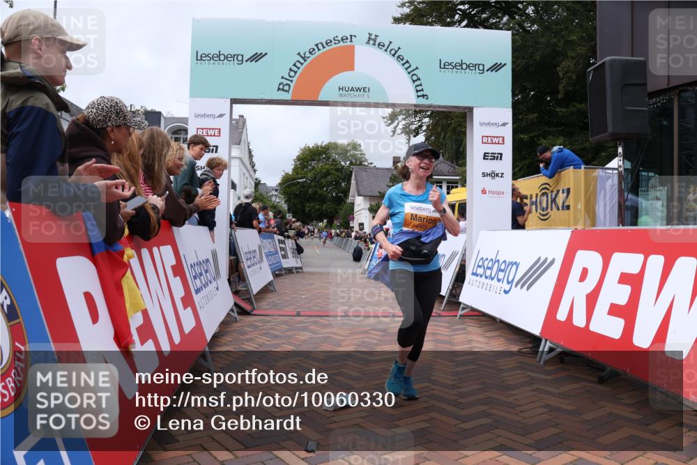 30.08.2026 - Blankeneser Heldenlauf Lena Gebhardt http://msf.ph/oto/10060330 30.08.2026 12:28:32 Ziel 2462 meine-sportfotos.de