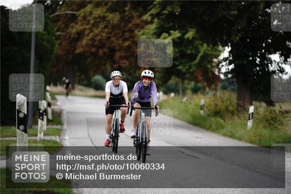30.08.2026 - Elbe Triathlon Hamburg Michael Burmester http://msf.ph/oto/10060334 30.08.2026 11:43:30 Radfahren 1601, 1647 meine-sportfotos.de