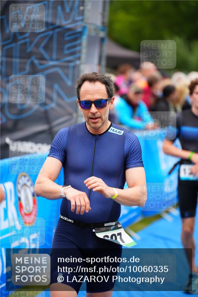 30.08.2026 - Elbe Triathlon Hamburg LAZAROV Photography http://msf.ph/oto/10060335 30.08.2026 11:39:56 Ziel 697, 742, 1268, 1371 meine-sportfotos.de