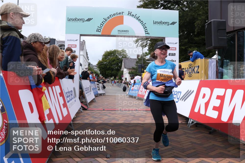 30.08.2026 - Blankeneser Heldenlauf Lena Gebhardt http://msf.ph/oto/10060337 30.08.2026 12:28:33 Ziel 2462 meine-sportfotos.de