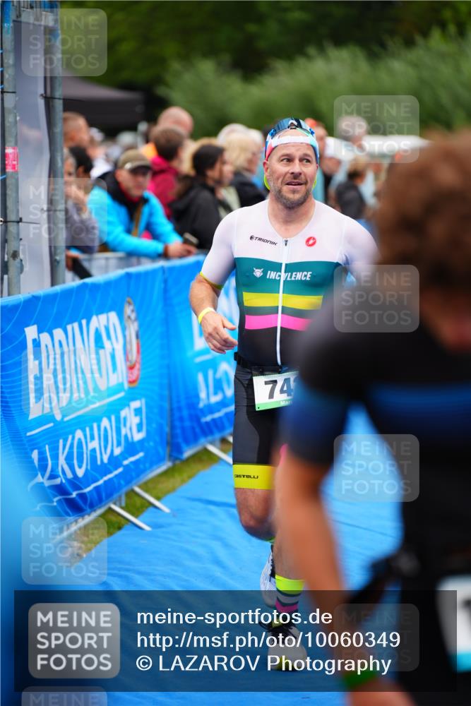 30.08.2026 - Elbe Triathlon Hamburg LAZAROV Photography http://msf.ph/oto/10060349 30.08.2026 11:40:04 Ziel 742, 1245, 1268 meine-sportfotos.de