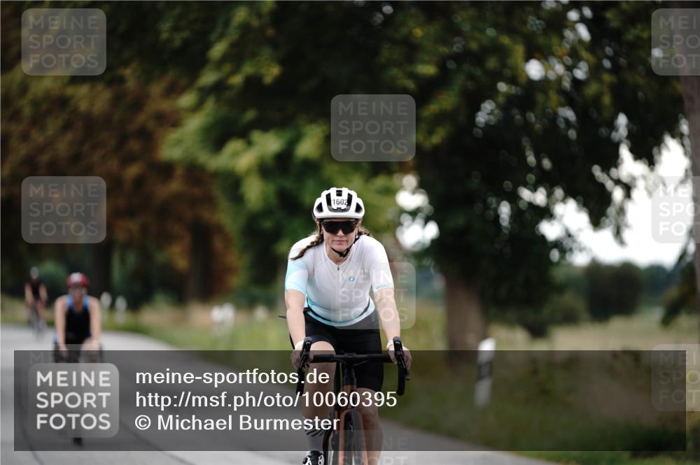 30.08.2026 - Elbe Triathlon Hamburg Michael Burmester http://msf.ph/oto/10060395 30.08.2026 11:44:38 Radfahren 1602, 1698 meine-sportfotos.de