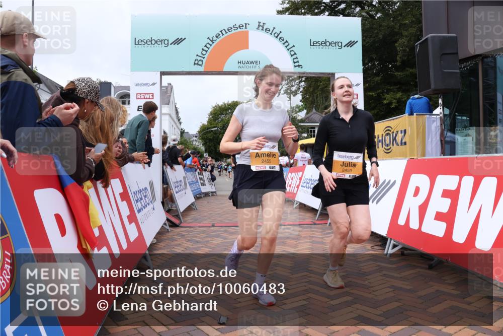 30.08.2026 - Blankeneser Heldenlauf Lena Gebhardt http://msf.ph/oto/10060483 30.08.2026 12:28:54 Ziel 2455, 2459, 4021, 4149 meine-sportfotos.de