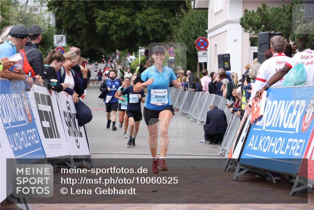 30.08.2026 - Blankeneser Heldenlauf Lena Gebhardt http://msf.ph/oto/10060525 30.08.2026 12:29:01 Ziel 2459, 4149, 4287 meine-sportfotos.de