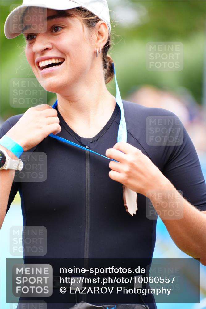 30.08.2026 - Elbe Triathlon Hamburg LAZAROV Photography http://msf.ph/oto/10060557 30.08.2026 11:41:15 Ziel 806, 1278 meine-sportfotos.de