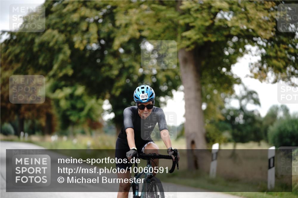 30.08.2026 - Elbe Triathlon Hamburg Michael Burmester http://msf.ph/oto/10060591 30.08.2026 11:48:13 Radfahren 1617, 1672 meine-sportfotos.de
