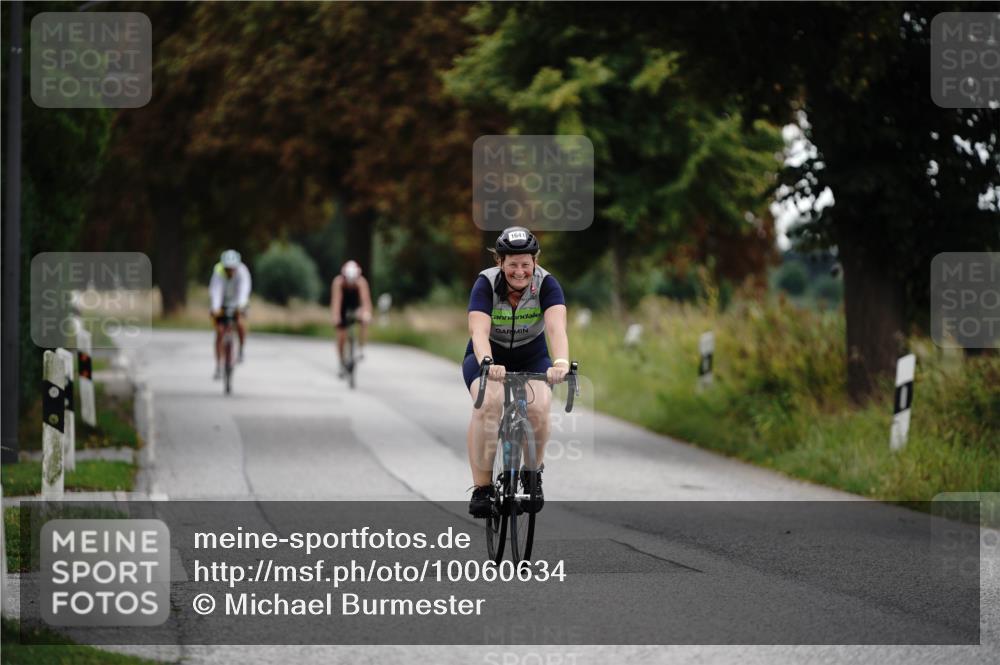 30.08.2026 - Elbe Triathlon Hamburg Michael Burmester http://msf.ph/oto/10060634 30.08.2026 11:50:21 Radfahren 1641, 1717 meine-sportfotos.de